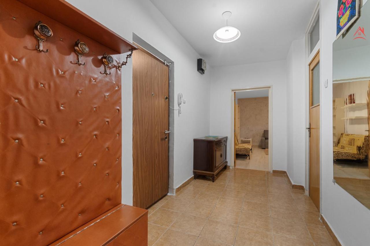 Dristor Large And Cozy Apartment Βουκουρέστι Εξωτερικό φωτογραφία